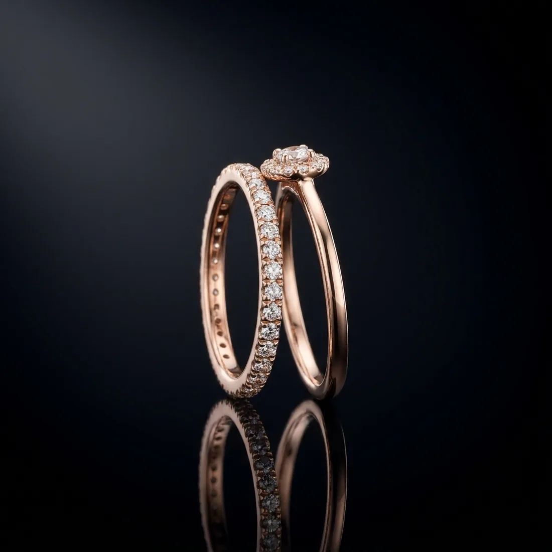 ZWEIKLANG — beide Ringe aus Roségold nebeneinander